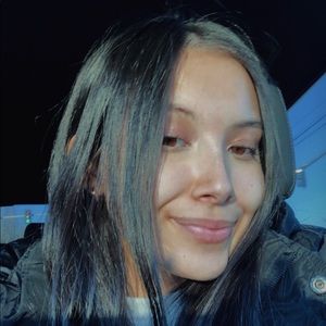 Meet your Posher, Ava